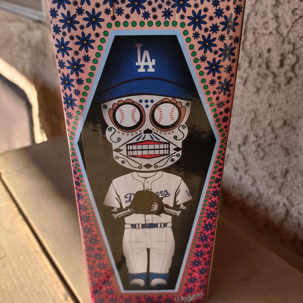 Dodgers - Picture 2 of 5